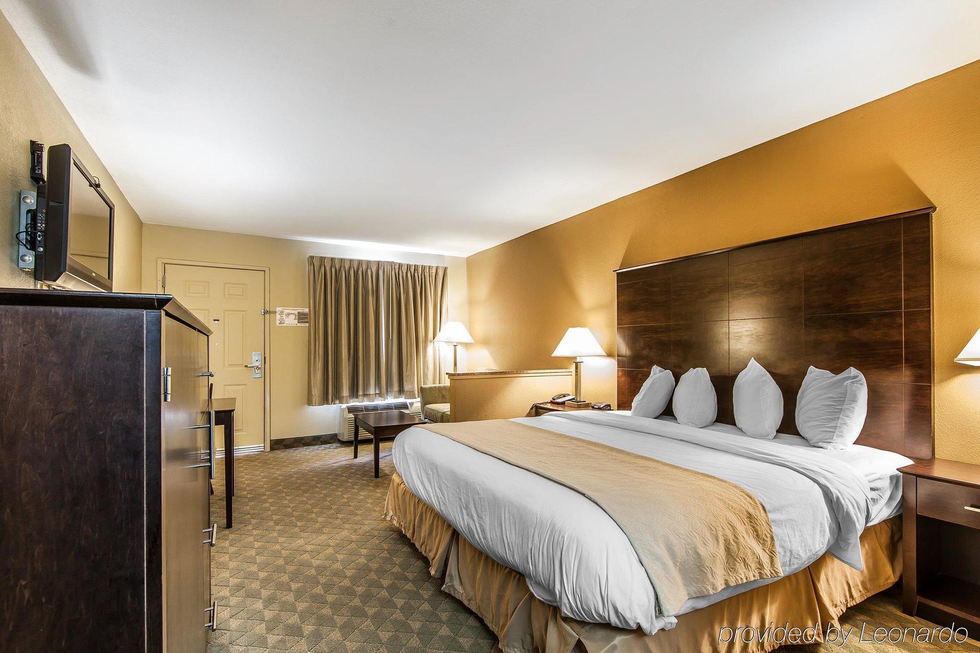 Quality Inn & Suites Bremen Exteriér fotografie